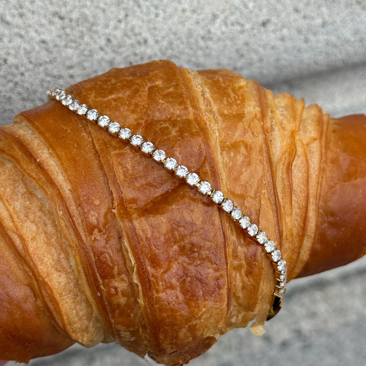 Tennis Krystal Armbånd 18K Guldbelagt 2mm