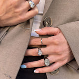 Oval Organic Krystal Ring Sølvfarvet