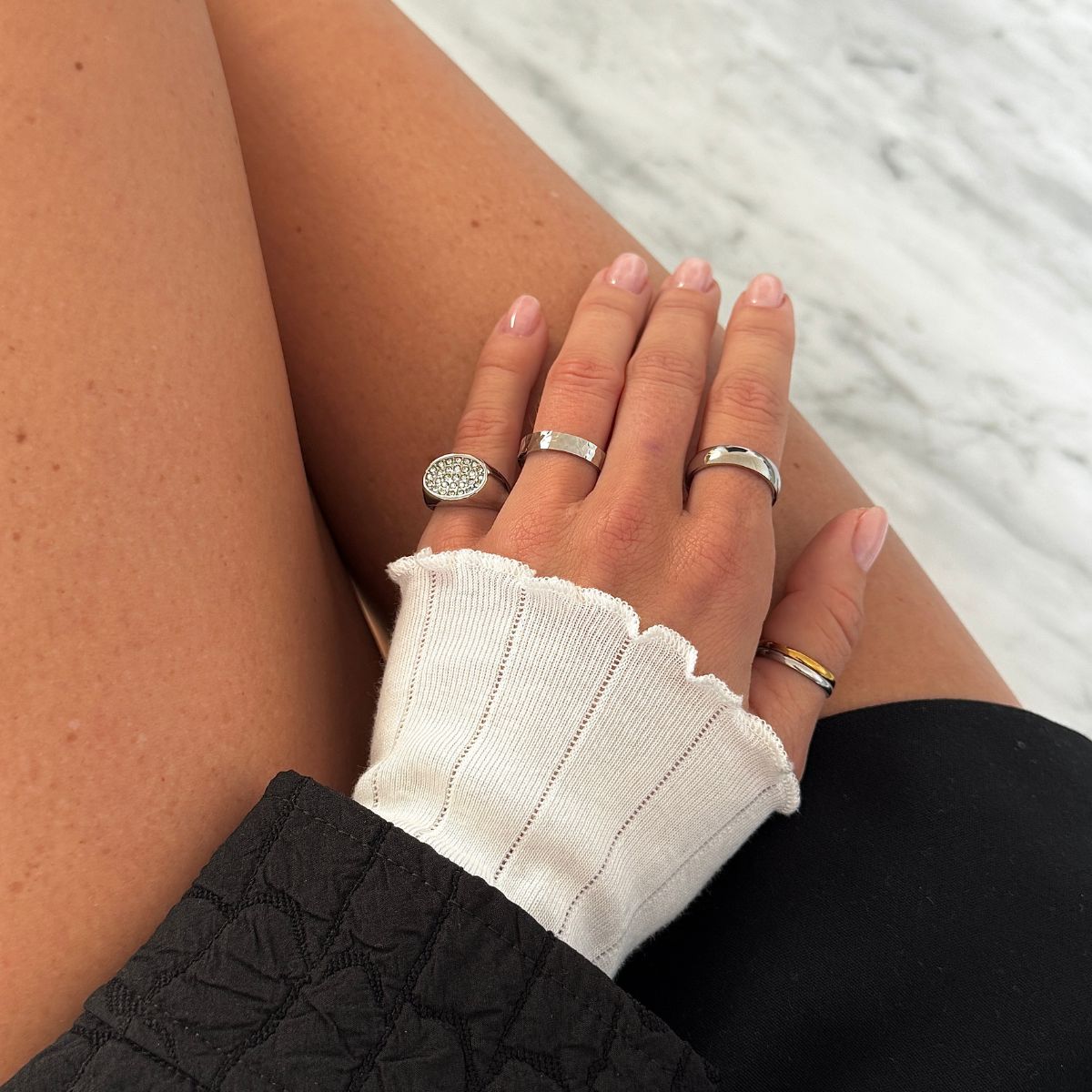 Oval Pavé Krystal Signet Ring Sølvfarvet