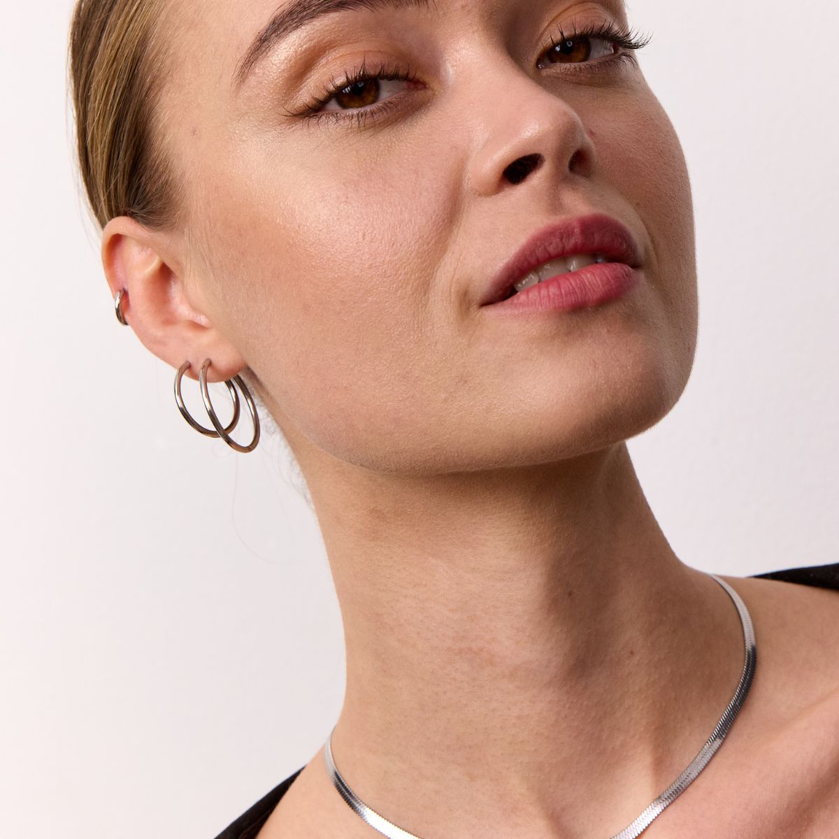 Classic Creoler Sølvfarvet 20mm