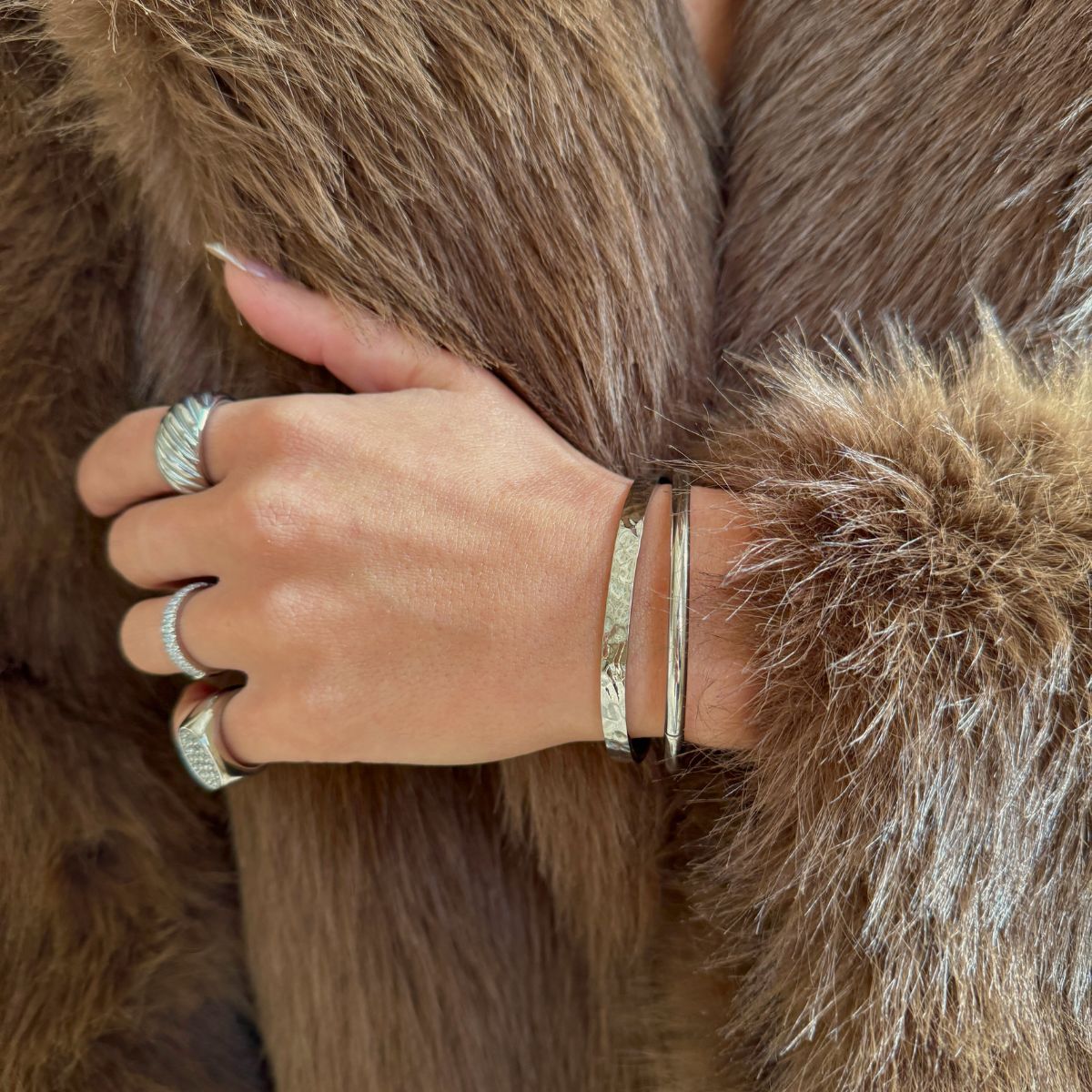 Hamret Bangle Sølvfarvet 5mm