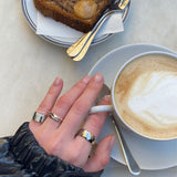 Krystal Bogstav Firkantet Signet Ring Sølvfarvet