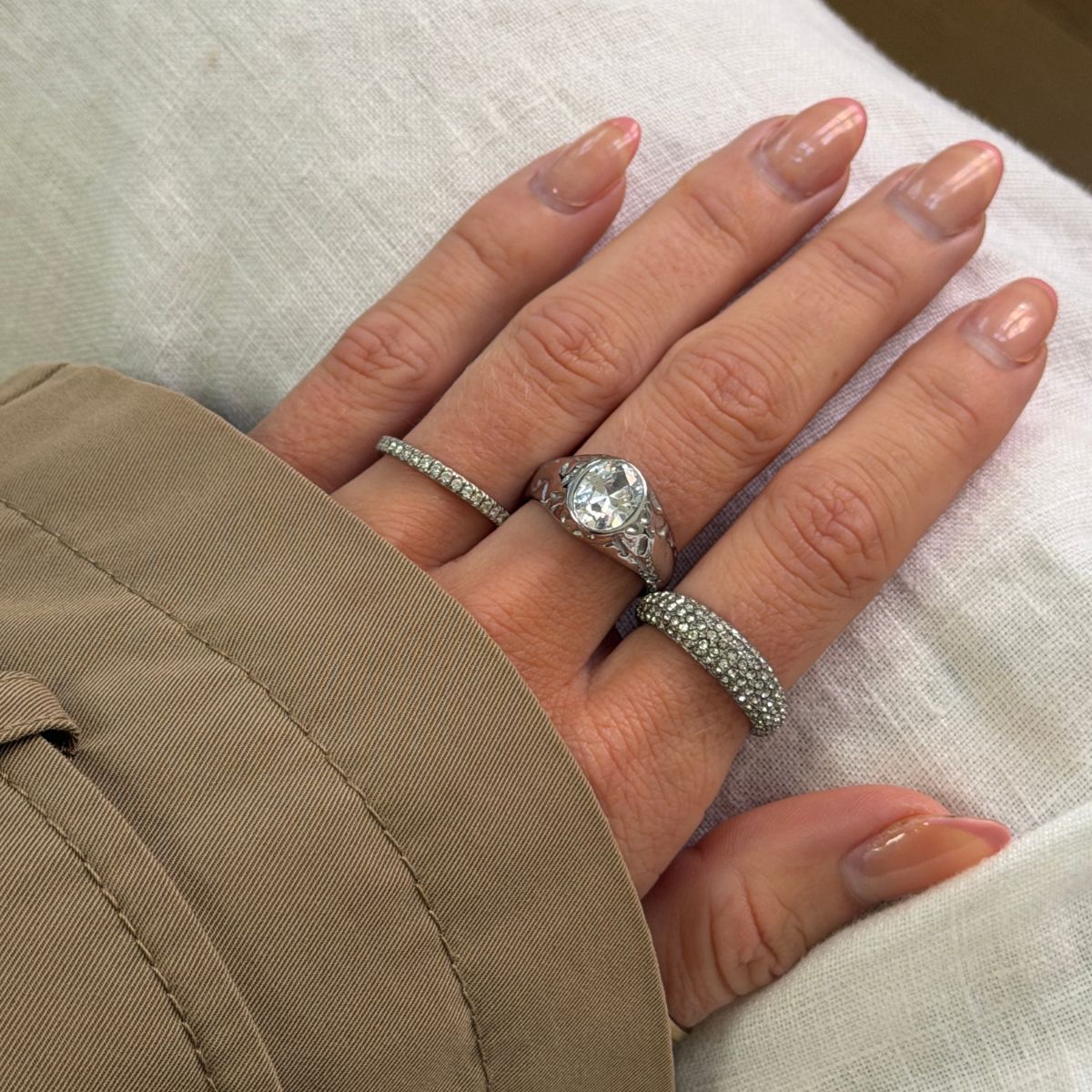 Oval Organic Krystal Ring Sølvfarvet