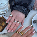 Krystal Bogstav Firkantet Signet Ring Sølvfarvet