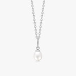 5mm-perle-vedhaeng-paa-classic-halskaede-camilla-kroeyer-jewellery
