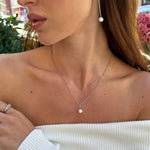 7mm-perle-vedhaeng-soelvfarvet-paa-classic-halskæde-camilla-kroeyer-jewellery