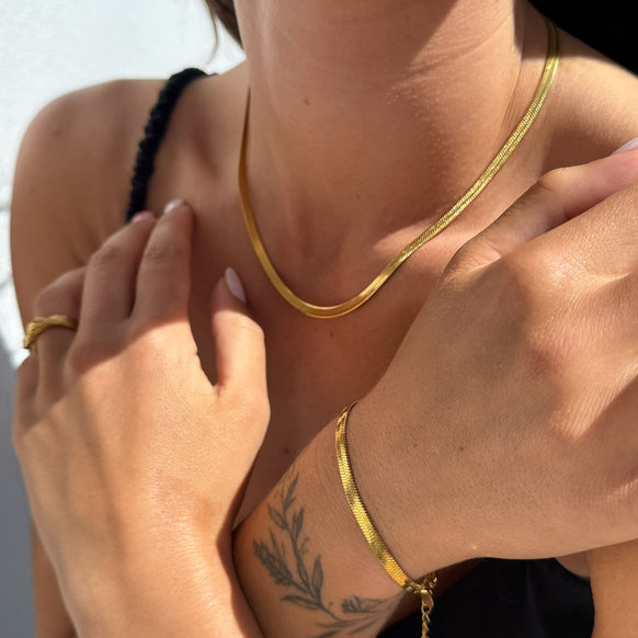 Flad Slangekæde 18K Guldbelagt 4mm Camilla Kroeyer Jewellery 09