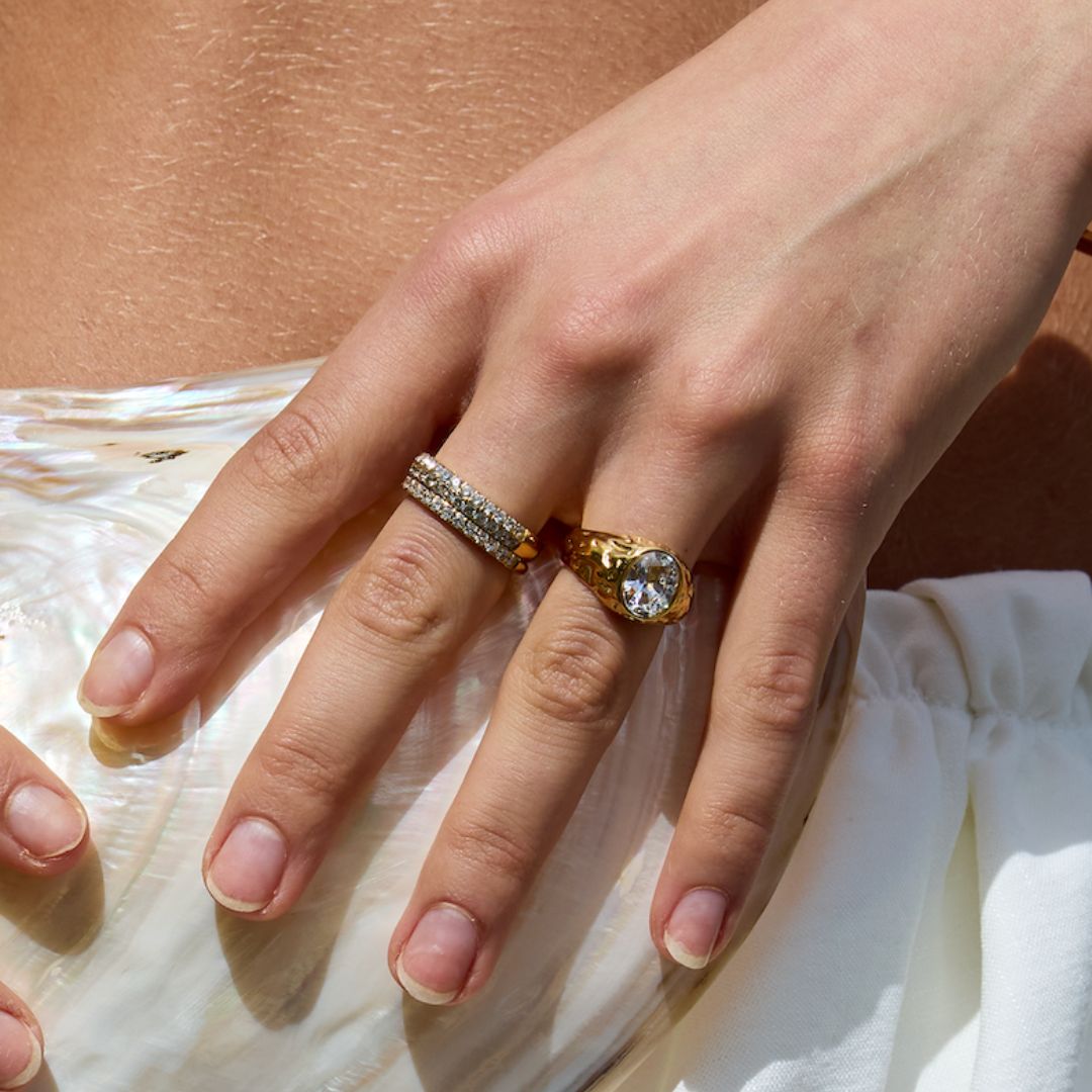 Classic Dome Pavé Krystal Ring 18K Guldbelagt