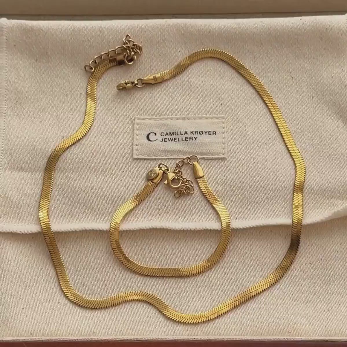 Flad Slange Sæt 18K Guldbelagt 4mm